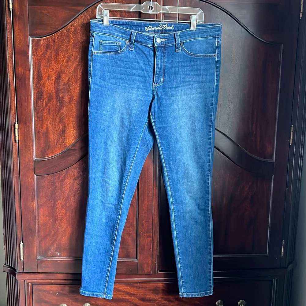 Universal Thread Mid Rise Jeggings Women’s Size 10/30R